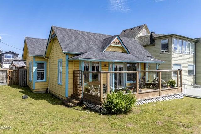 335 Nw High Street, Newport