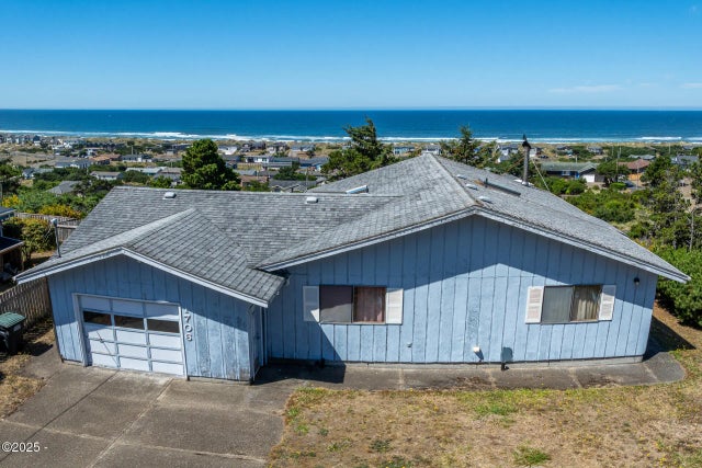 1706 Nw Oceanview Drive, Waldport