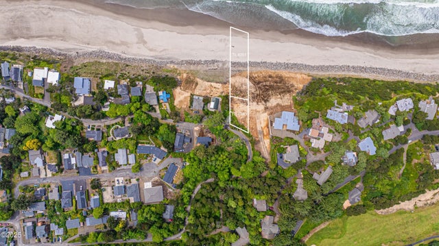 7375 Neptune Avenue, Gleneden Beach