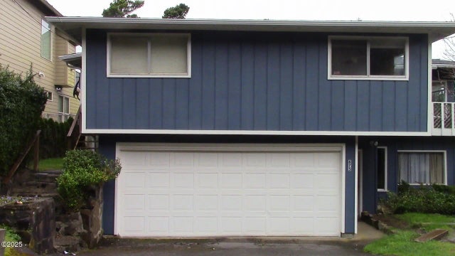 675 Se Keel Avenue, Lincoln City