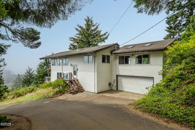 340 Ne Vista Terrace Avenue, Depoe Bay