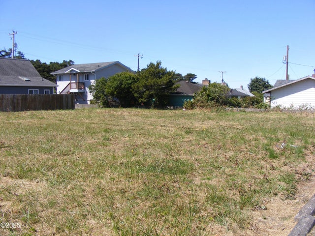 5700 Sw 9th Street, Newport