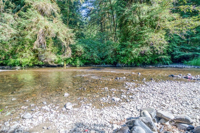 Tl 900 Yachats River Road, Yachats