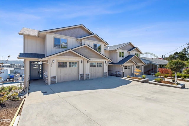 811 Sw 13th Street Unit #4, Newport