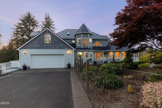 6905 Ne Highland Road, Otis