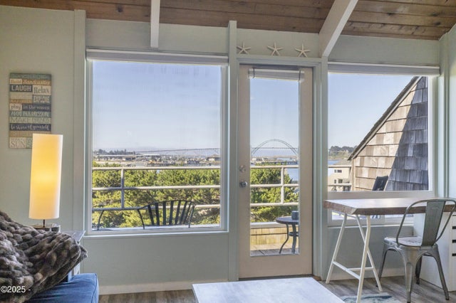 1000 Bay Boulevard 421, Newport