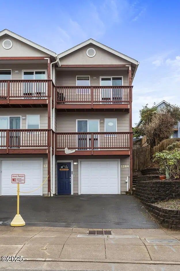 1284 Nw 15th Street, Lincoln City