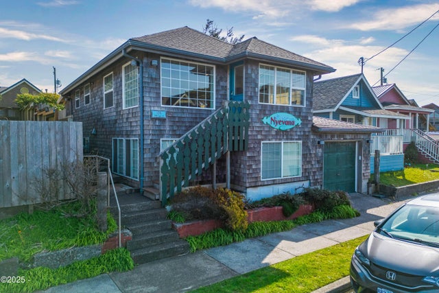 135 Sw Coast Street, Newport