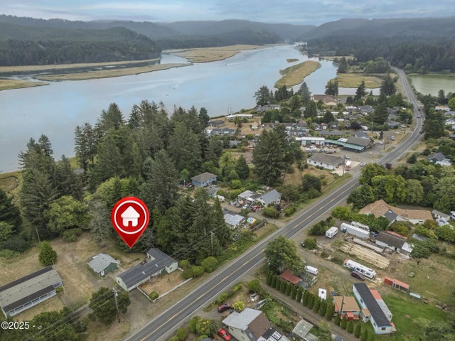 2350 E Alsea Highway, Waldport