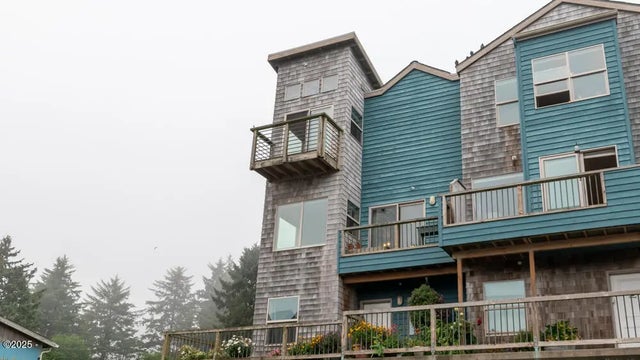 89 Ne Lane Street, Depoe Bay