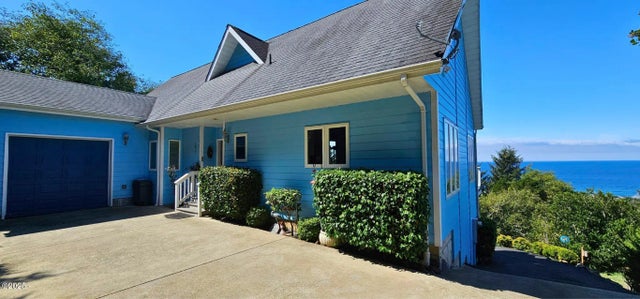 255 Radar Road, Yachats