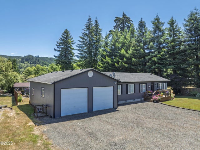 7376 Logsden Road, Logsden