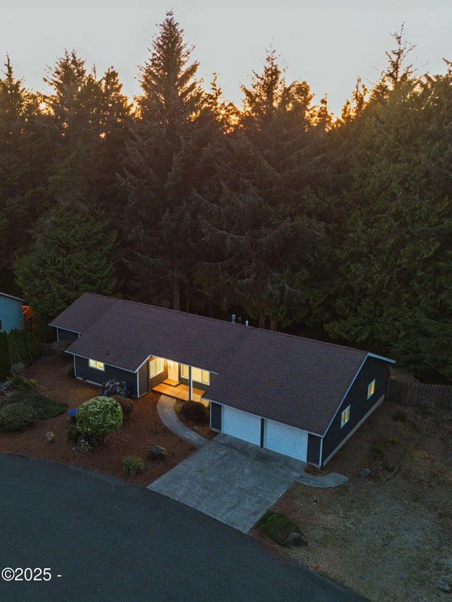 60 Seagrove Loop, Lincoln City