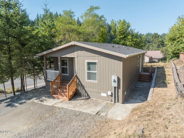 150 Nw 5th Street, Toledo