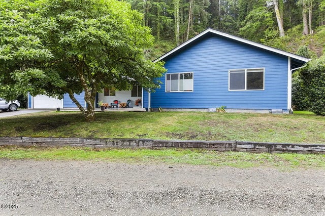 2525 Ne Big Creek Road, Newport