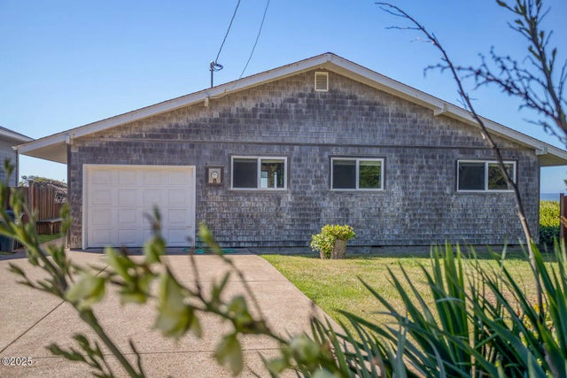 13824 S Coast Highway, South Beach