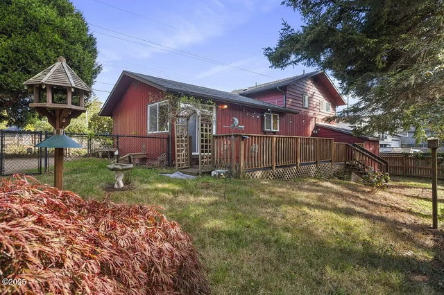 125 Sw View Drive, Waldport
