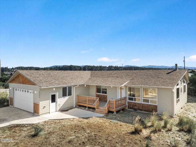 2005 Nw Marineview Drive, Waldport
