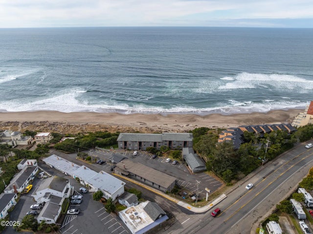 4229 Sw Beach Avenue 16, Lincoln City