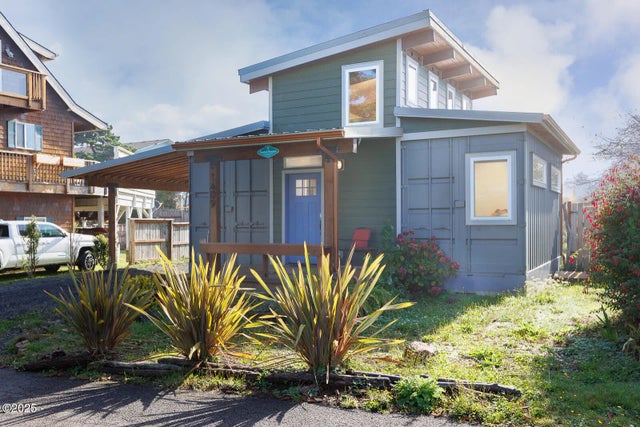 1409 Sw Adahi Avenue, Waldport