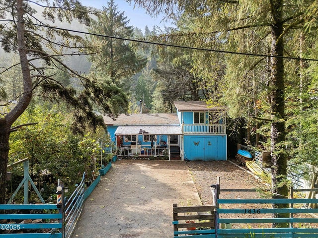 1436 S Fun River Place, Lincoln City