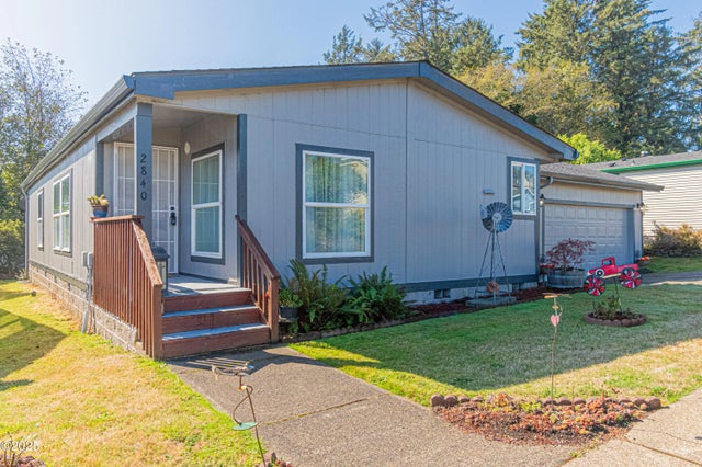 2840 Ne 45th Street, Lincoln City