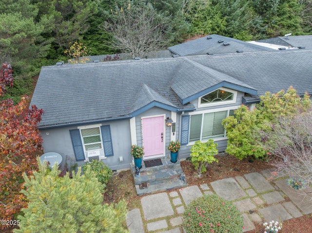 260 Sw Newton Drive, Waldport