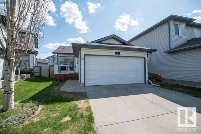 1811 37 Avenue Nw, Edmonton