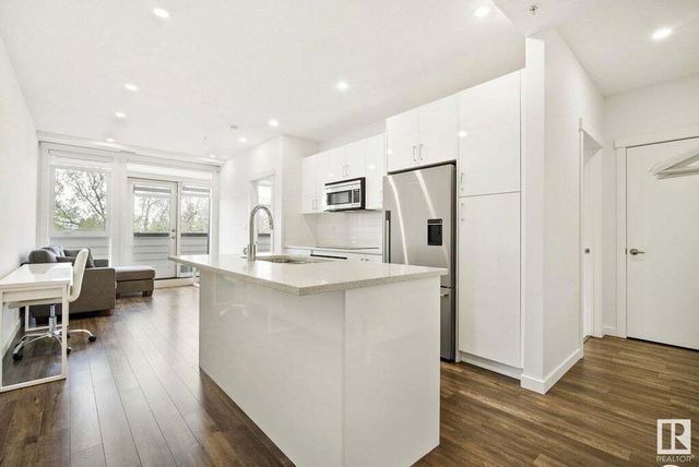 # 405 11503 76 Avenue Nw, Edmonton