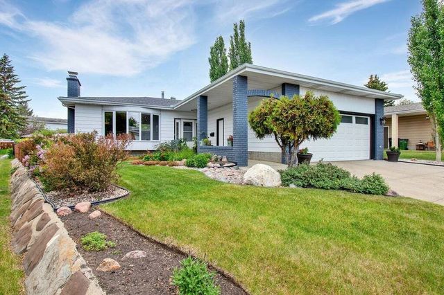 1462 Knottwood Road E Nw, Edmonton