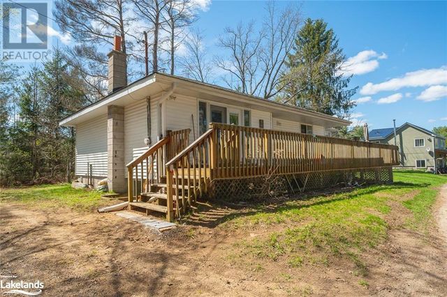 1034 Mariposa Lane, Minden
