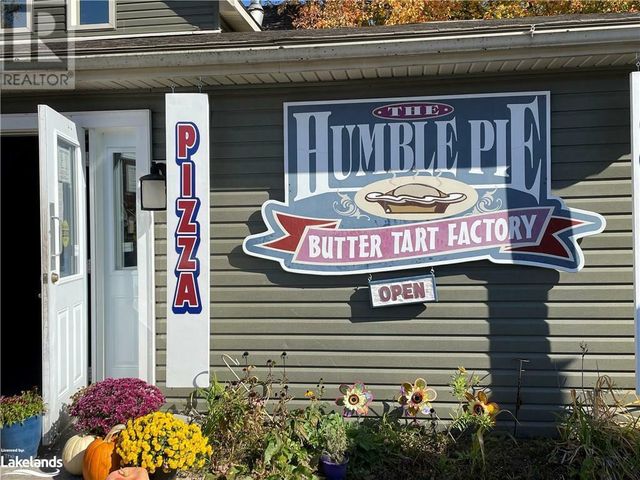6 Bay Street, Baysville