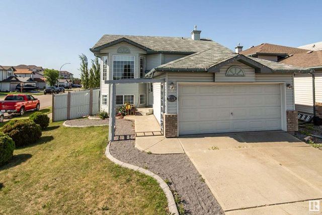 69 Langley Crescent, Spruce Grove