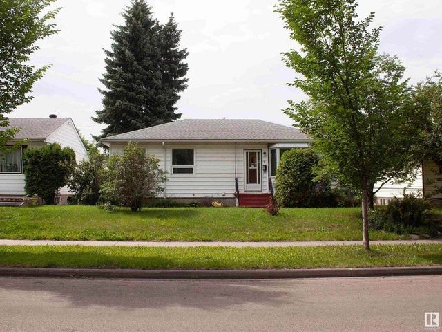 7715 83 Avenue Nw Nw, Edmonton