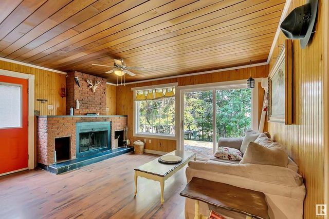 18 Pine Crescent, Rural Lac Ste. Anne County