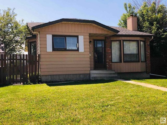 213 Warwick Road Nw, Edmonton