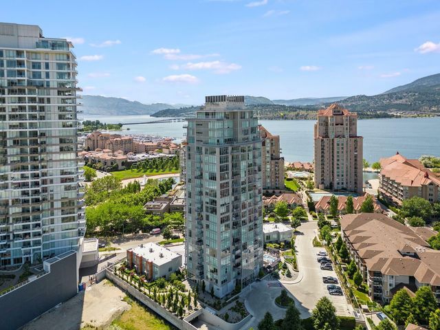 #301 1151 Sunset Drive, Kelowna