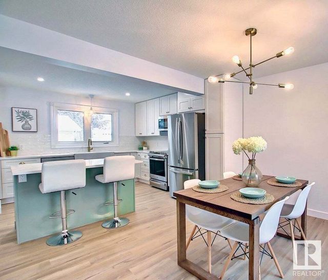 6808 149a Avenue Nw, Edmonton