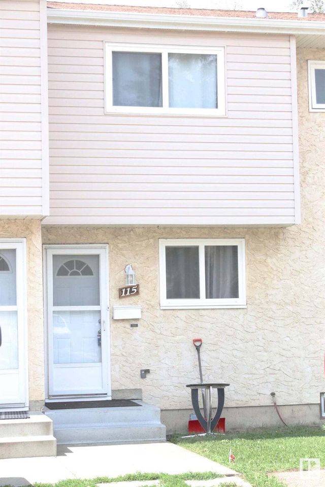 # 115 5231 51 Street, Bon Accord