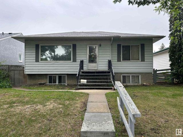 11715 135a Street Nw, Edmonton
