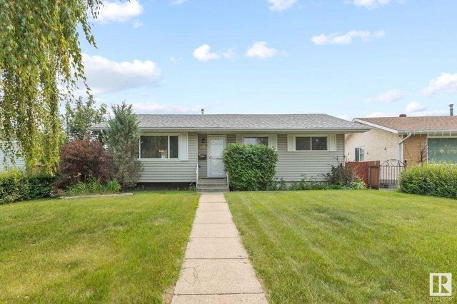 8607 141 Avenue Nw, Edmonton