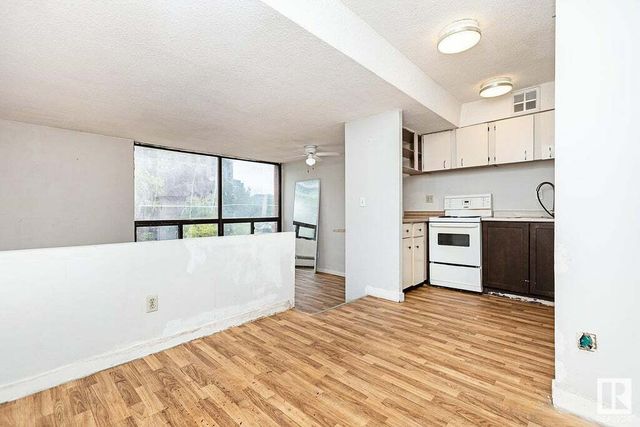 # 328 10160 114 Street Nw, Edmonton