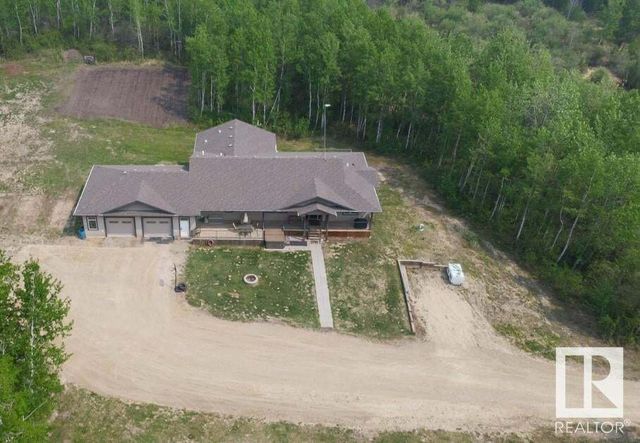 10-51507 Range Road 200, Rural Beaver County
