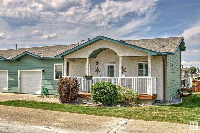 # 27 3 Spruce Ridge Drive, Spruce Grove