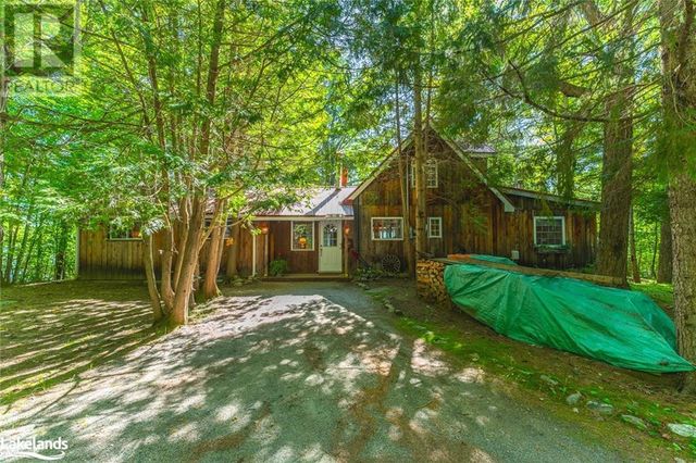 1234 Silverwood Road, Minden