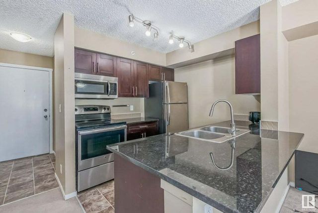 # 411 5804 Mullen Place Nw, Edmonton