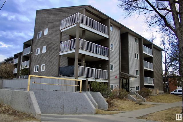 # 205 9312 104 Avenue Nw, Edmonton
