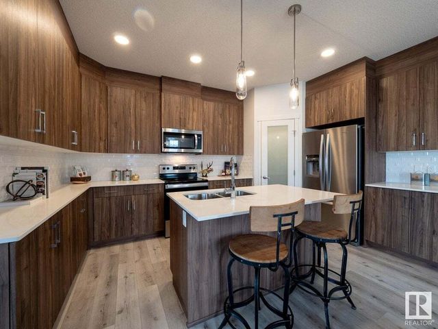 6351 Greenaway Avenue Nw, Edmonton