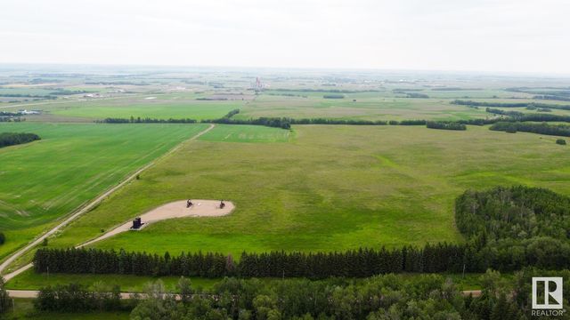 553zz Range Road 201, Rural Lamont County