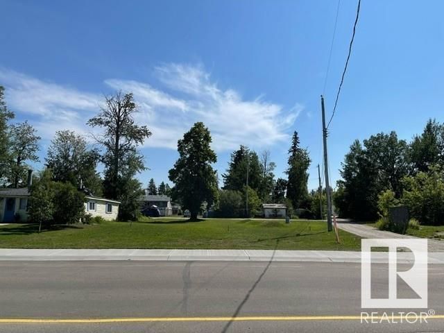 4623 50 Ave, Rural Lac Ste. Anne County